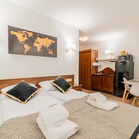 Al-dom Gold Apartment *