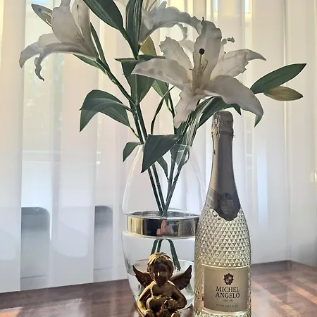 Al-dom Gold Apartment *