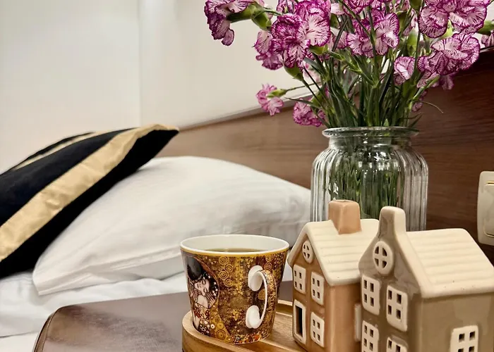 Al-dom Gold Apartment